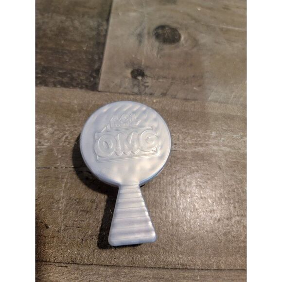 LOL suprise doll brush accessory toy - Picture 1 of 3